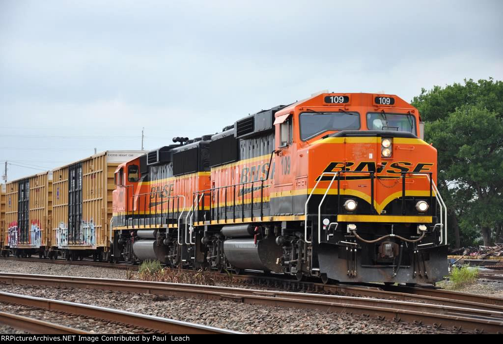 Westbound local approaches the diamonds